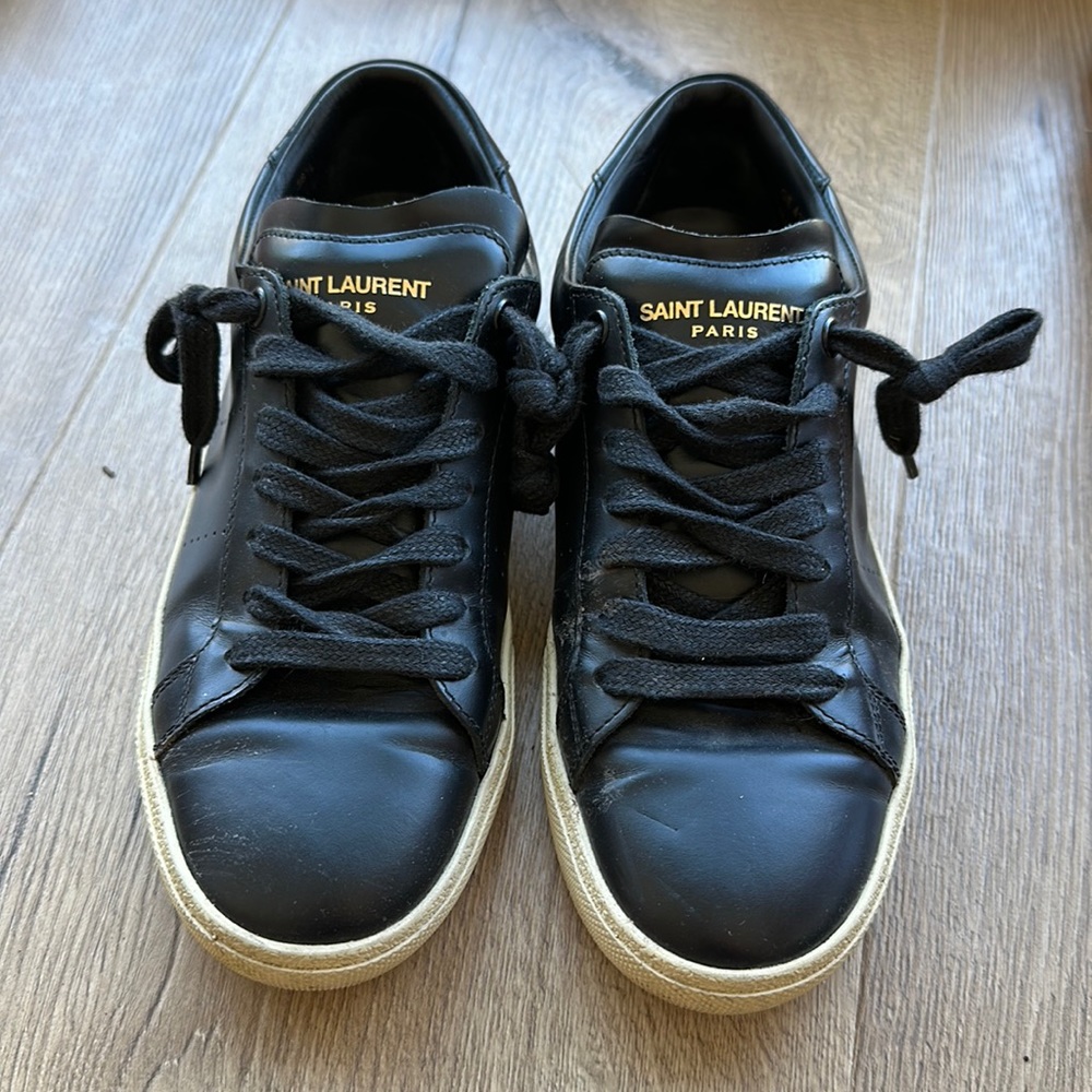 Saint Laurent Black Leather Sneakers with Sleek Design